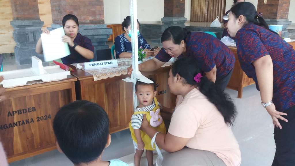 POSYANDU BALITA BANJAR DALEM DESA ANGANTAKA